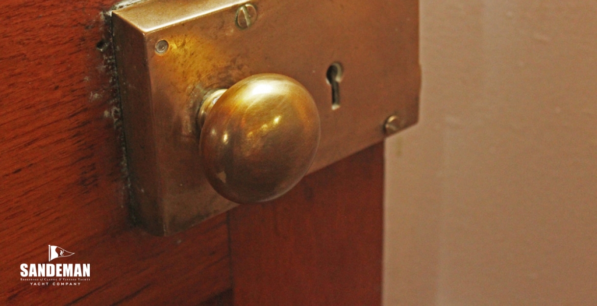 36Doordetail.jpg