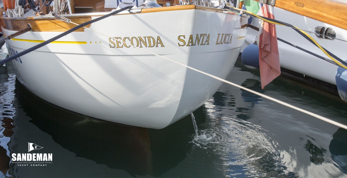 05Transom.jpg