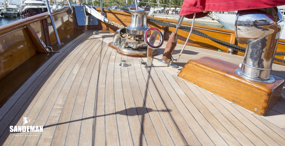21ToForedeck.jpg