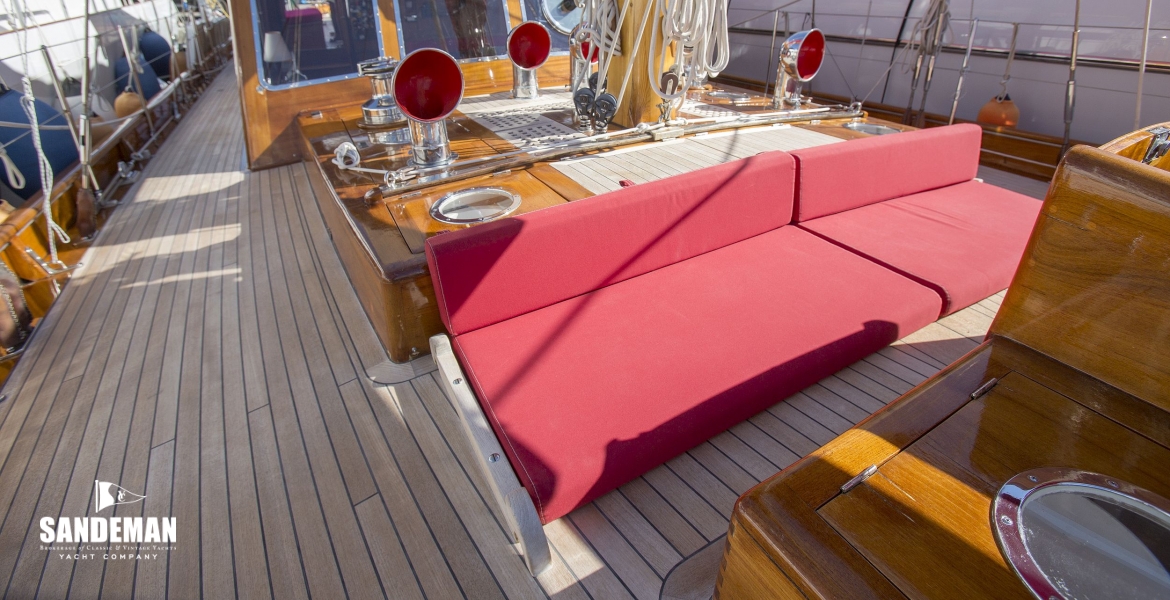 25Seatingvaft.jpg
