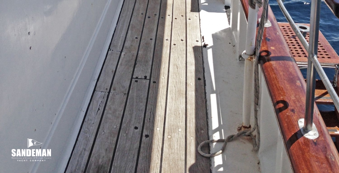 09Sidedeckstbd.jpg