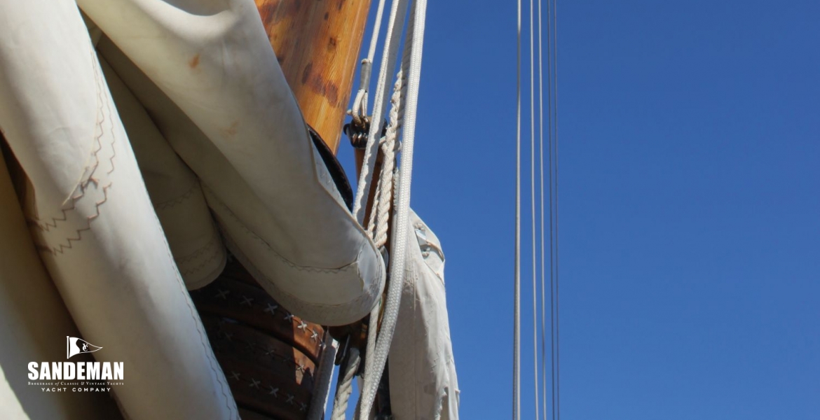 20Mainmast.JPG