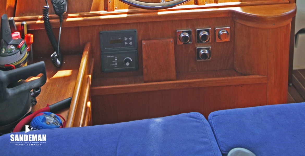 20 Aft control panel