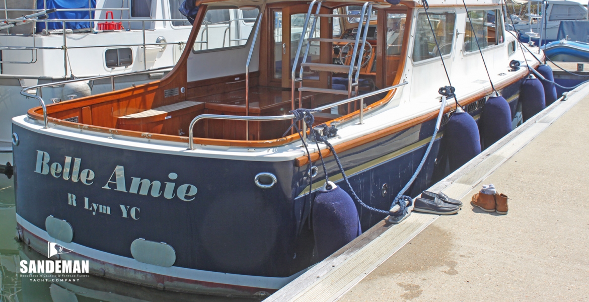 06 Alongside transom