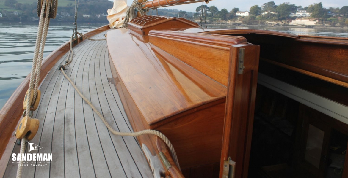 16Portsidedeck.JPG