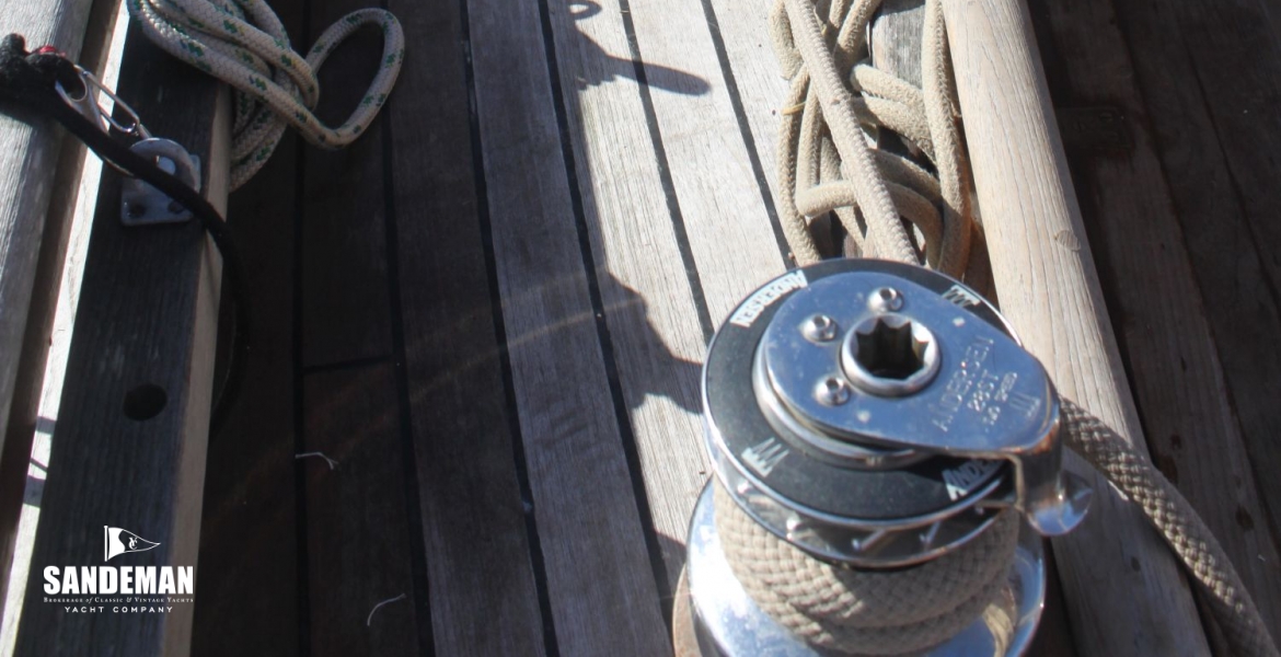 13 Port sidedeck