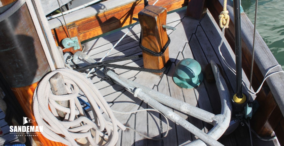 34 Aft deck