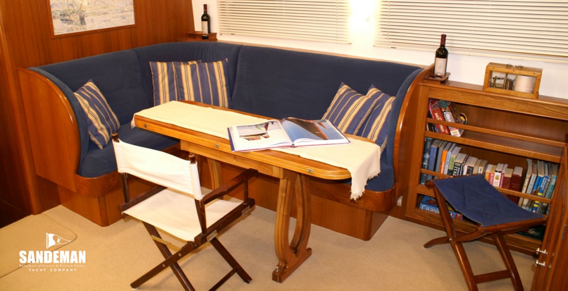 Saloon view aft to port