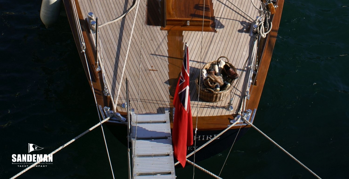 Aft deck v fwd