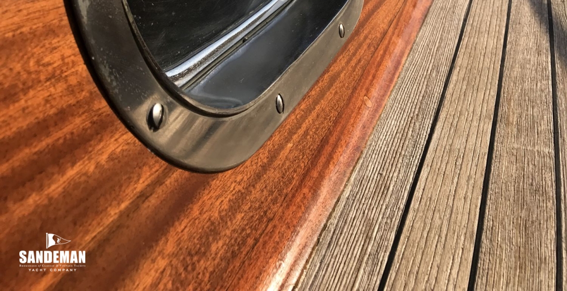 18Trunkcabinsides.JPG