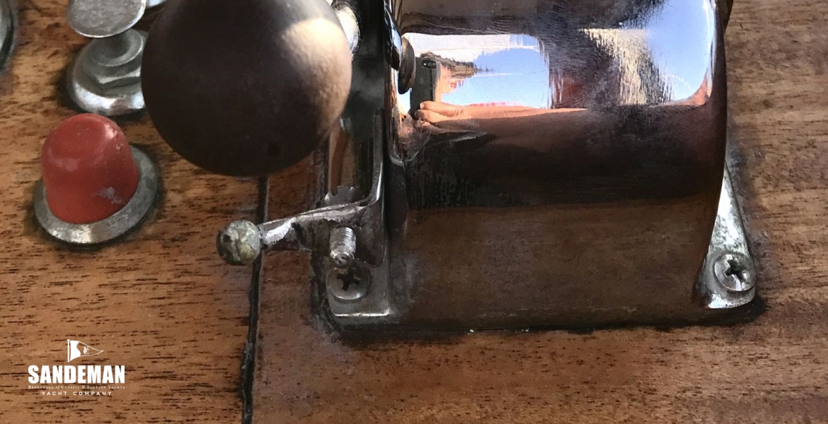 29Enginecontrols.jpg