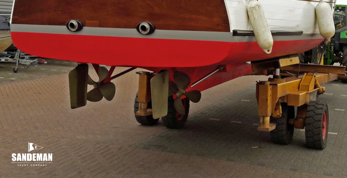 On trailer - transom