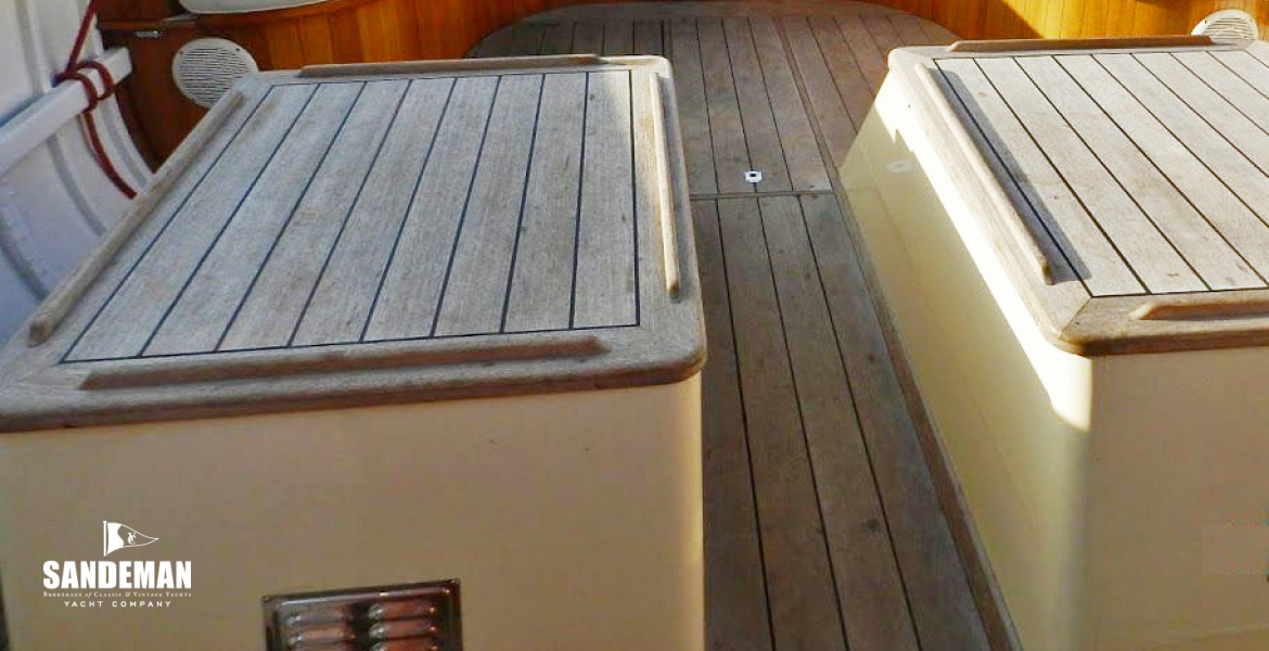 View over engine boxes aft