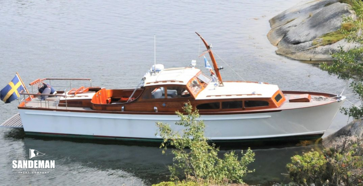 02 Moored Swedish skärgård style