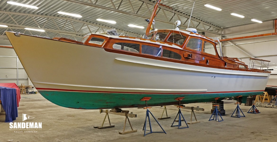 27 Ashore abeam