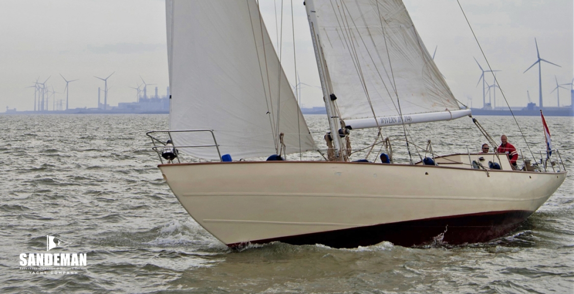 Port tack port bow