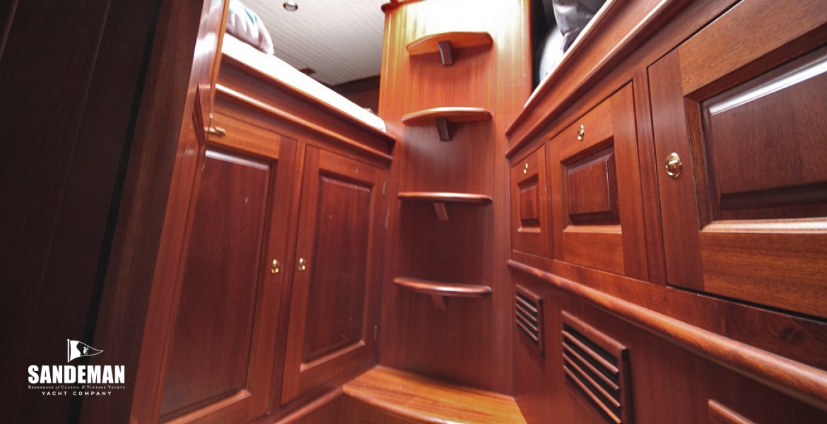 Into fore cabin