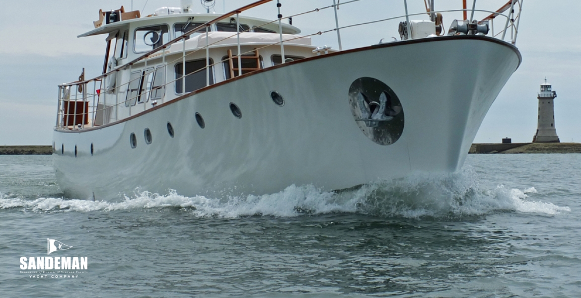 06 Alt bow 484.jpg