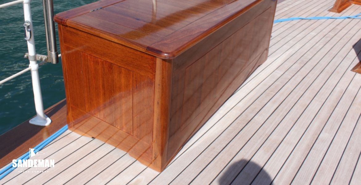 15 Deck stowage port.JPG