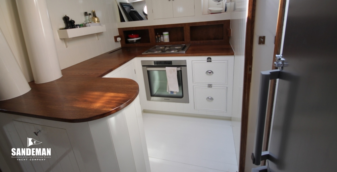 57 Galley to port.JPG