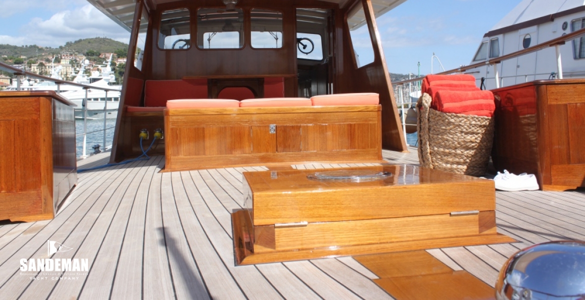 13 Lazarette to deck house.JPG