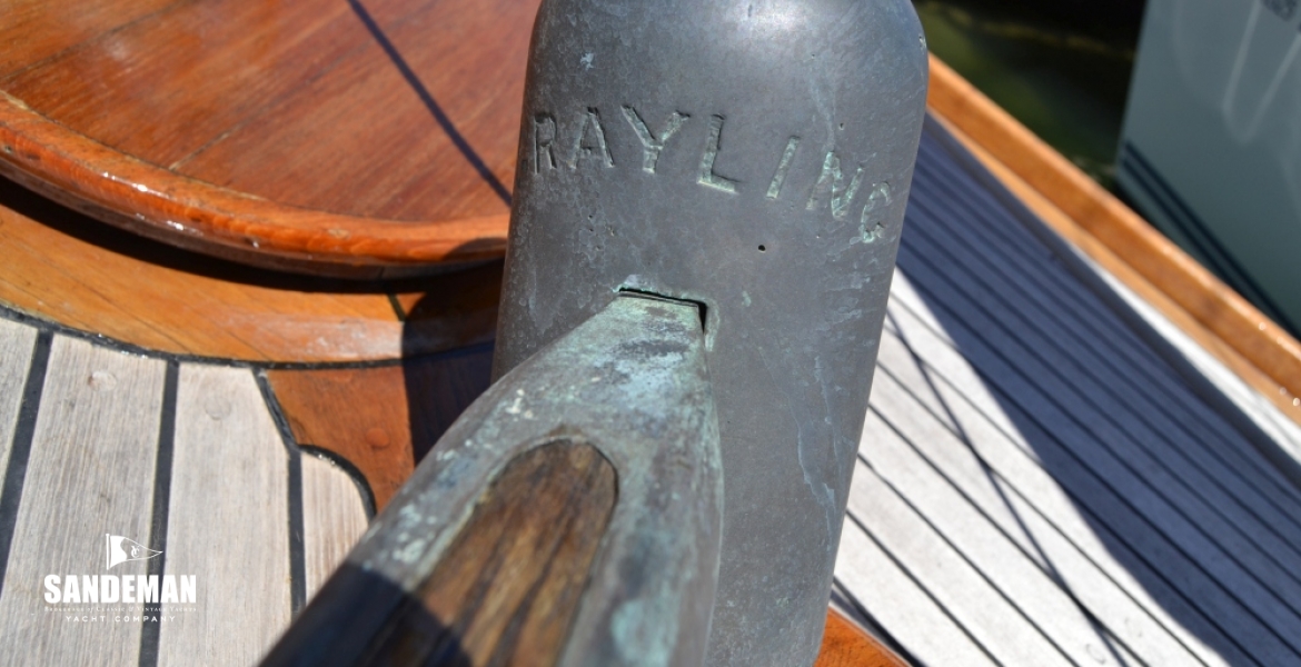 Rudder head