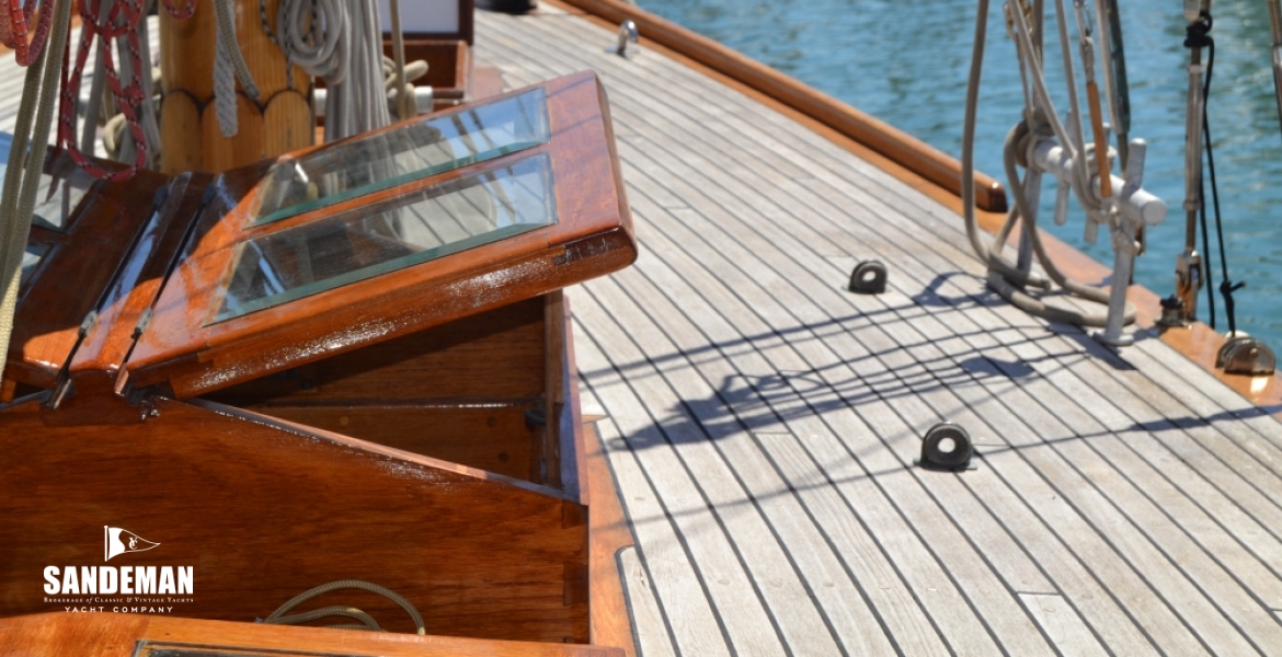 Stbd side deck