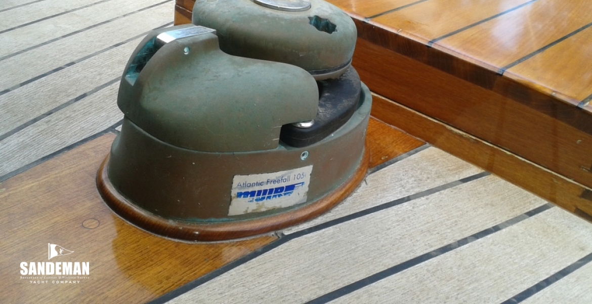 20 Windlass v aft