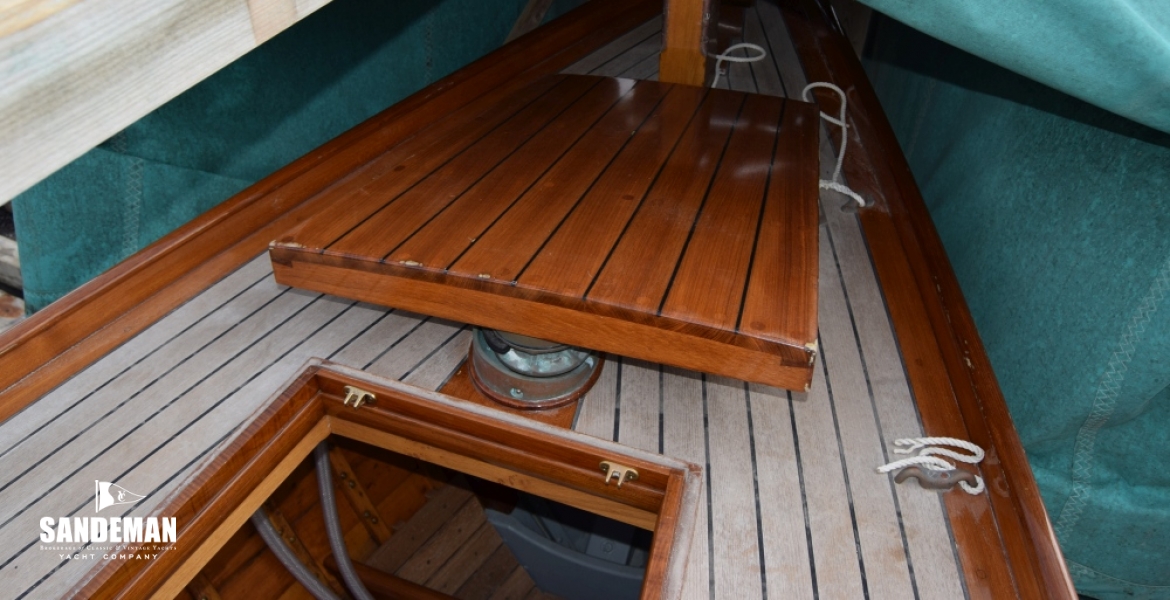 18 Deck fwd