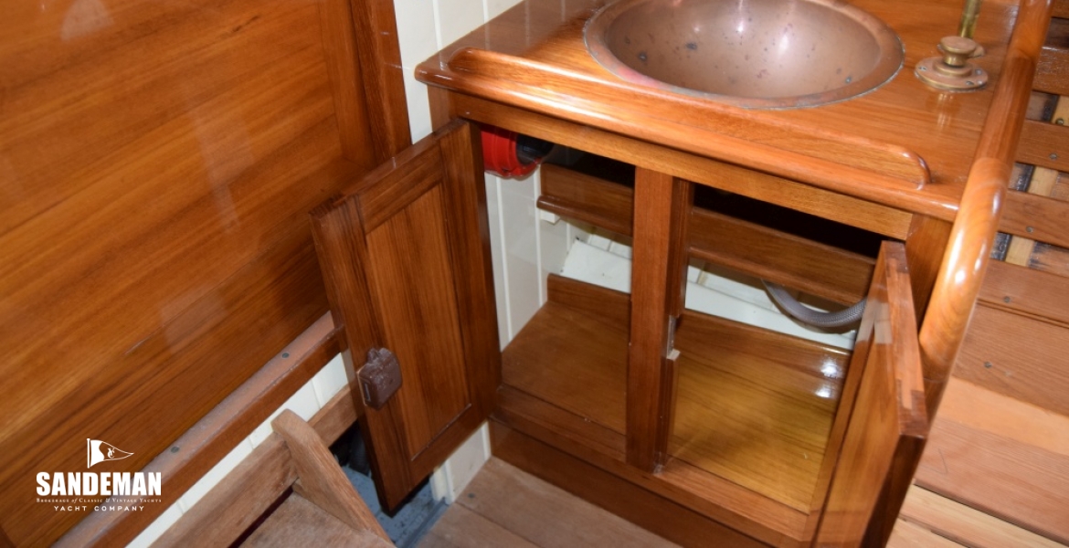 36 Galley stowage