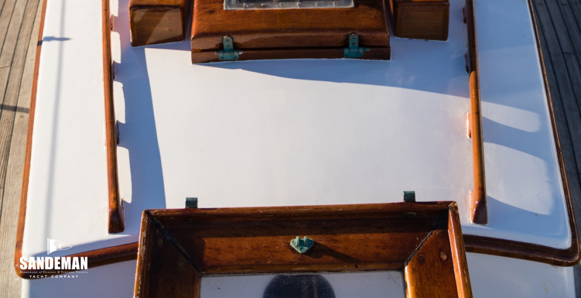 Trunk cabin view aft