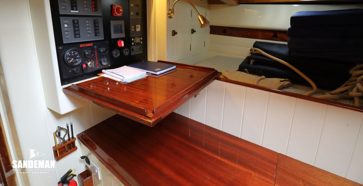 Aft cabin view forward to starboard