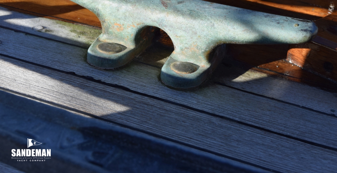 33 Mooring cleat.jpg