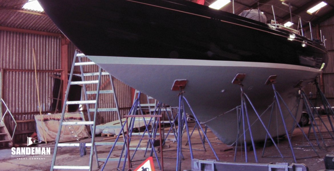 76 Ashore under cover.jpg