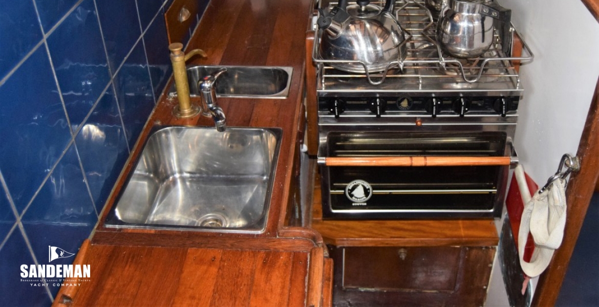 50 Galley to port.JPG