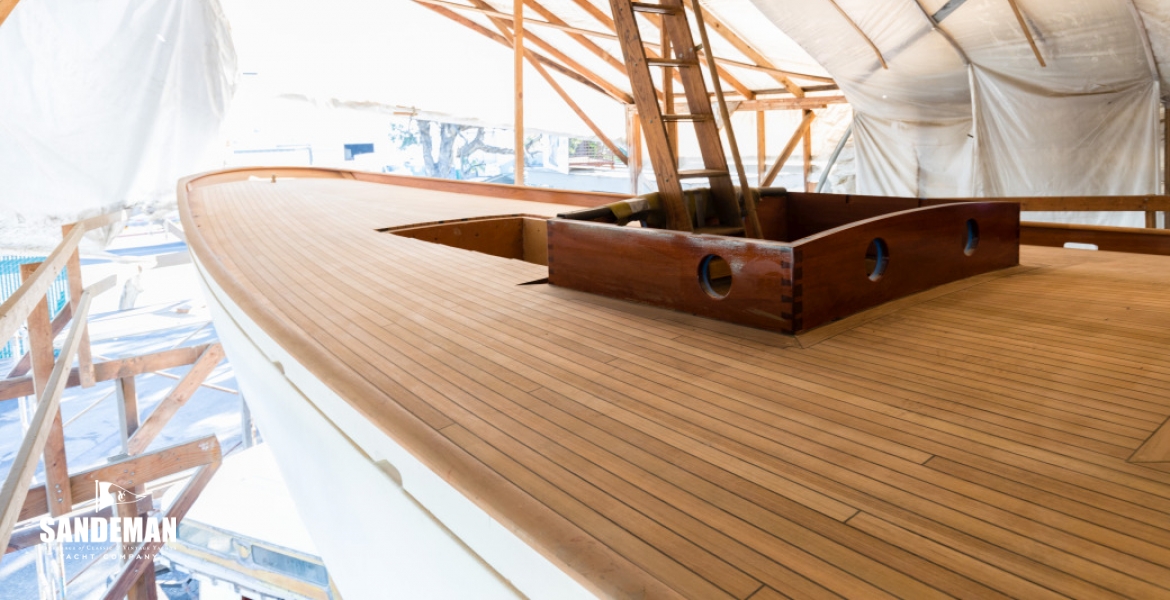12 Aft cabin v to port aft.jpg