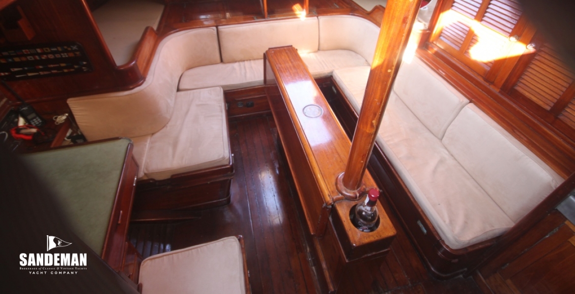 Saloon overview
