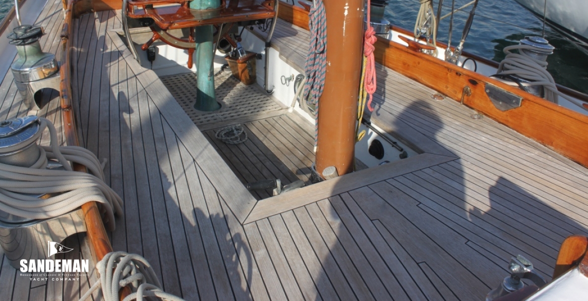 Cockpit view to port aft