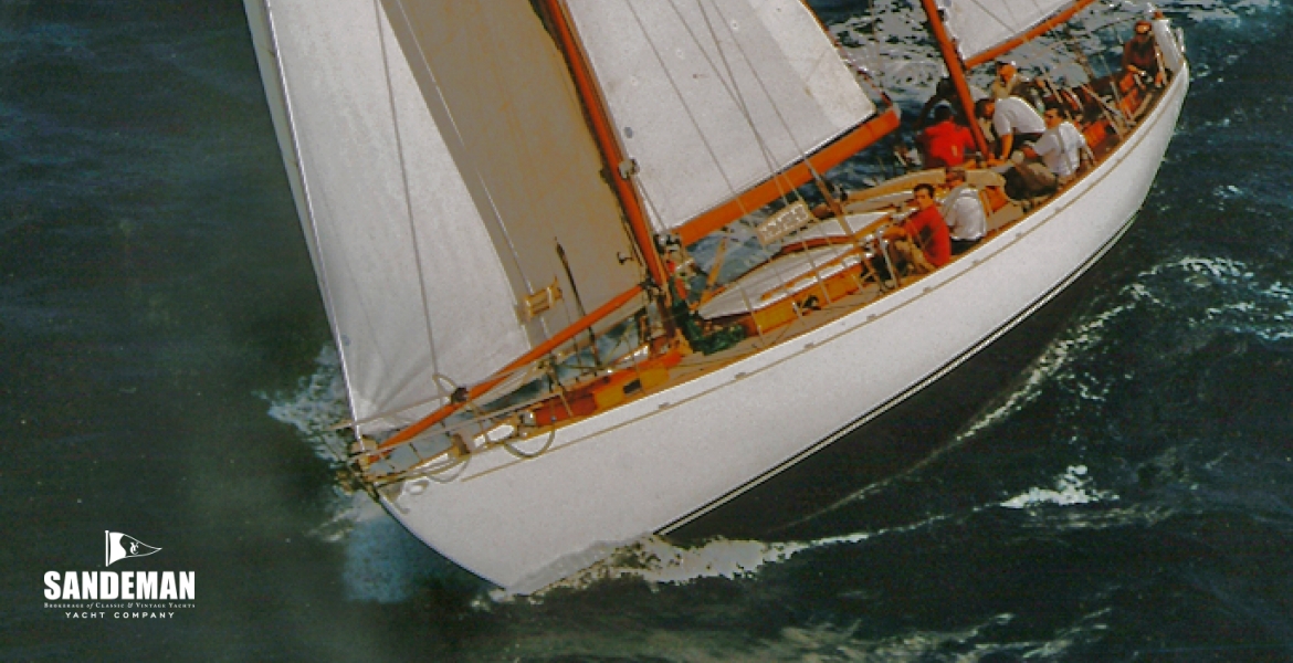 Port bow from above