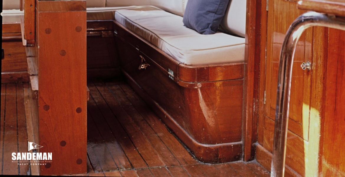 Saloon table detail