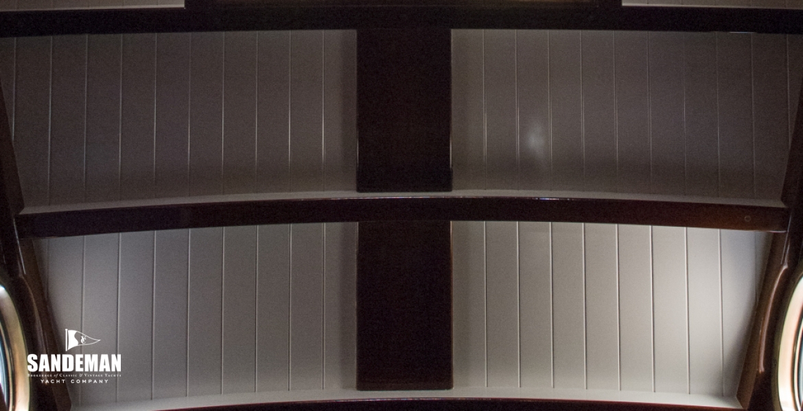 29 SALOON DECKHEAD