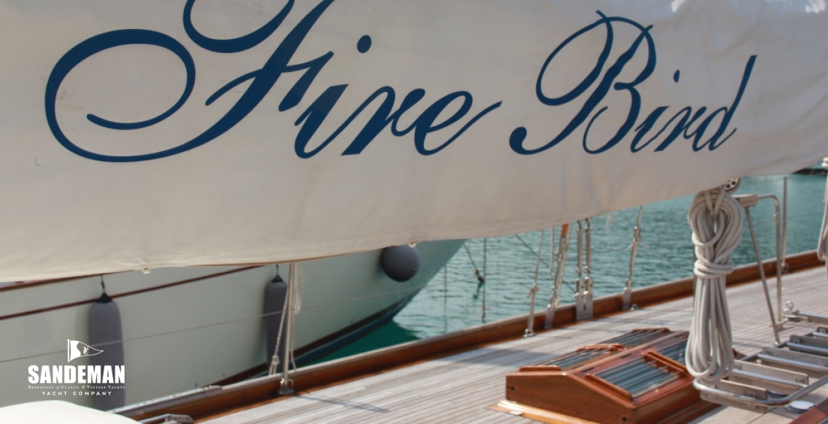 12 Sail cover