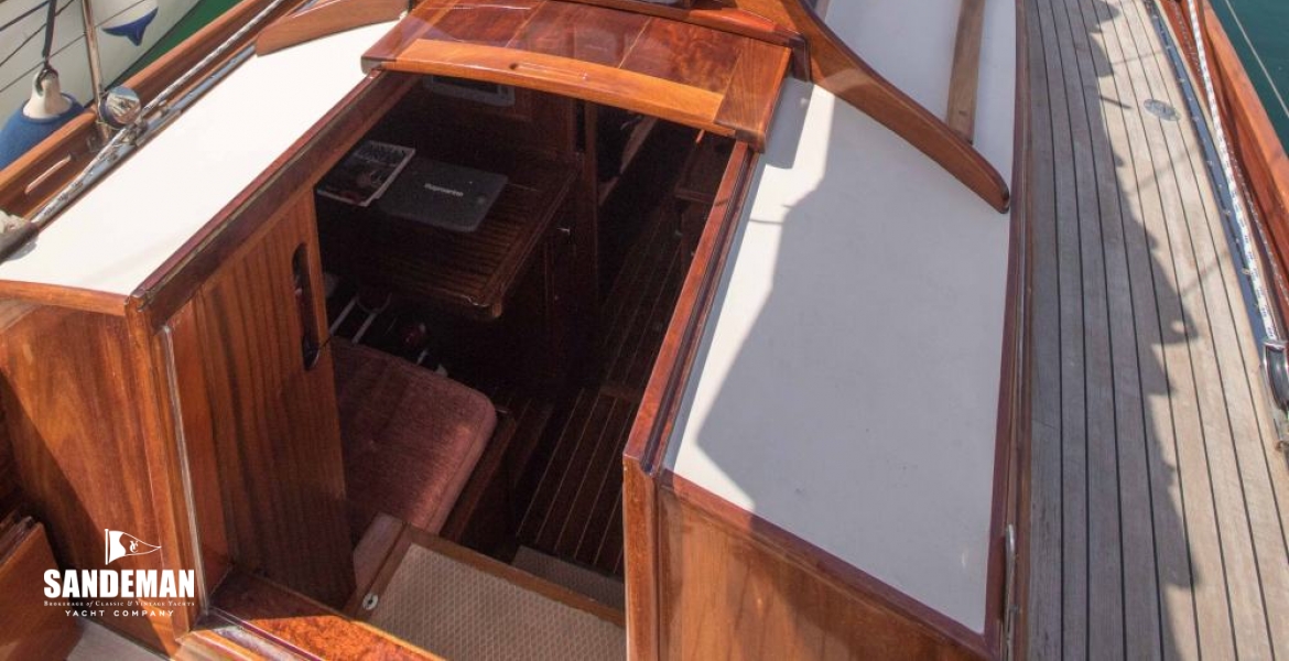 COMPANIONWAY