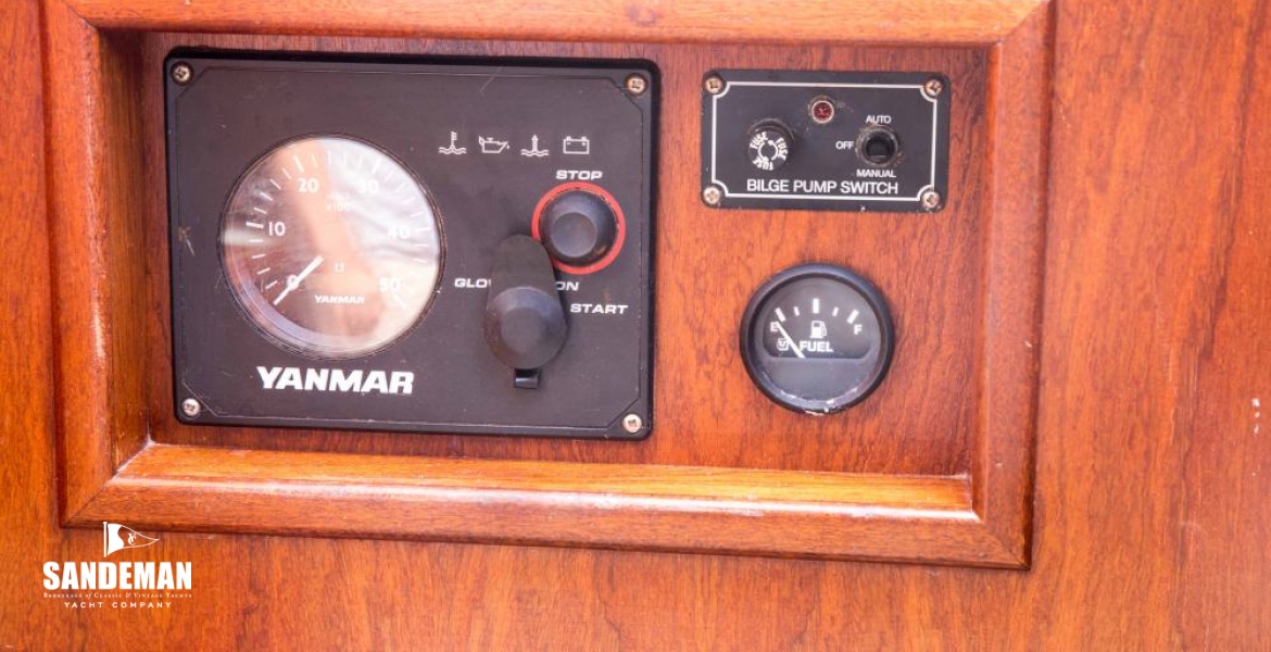 ENGINE PANEL