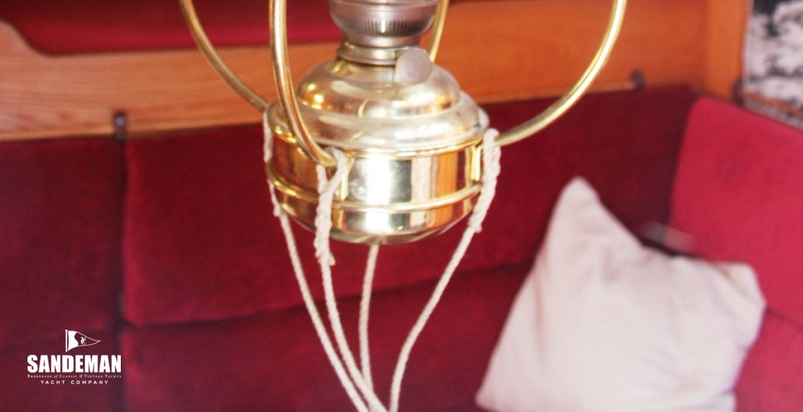 Saloon Oil Lamp