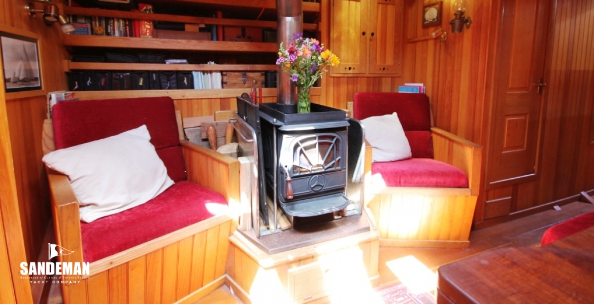 Saloon Starboard