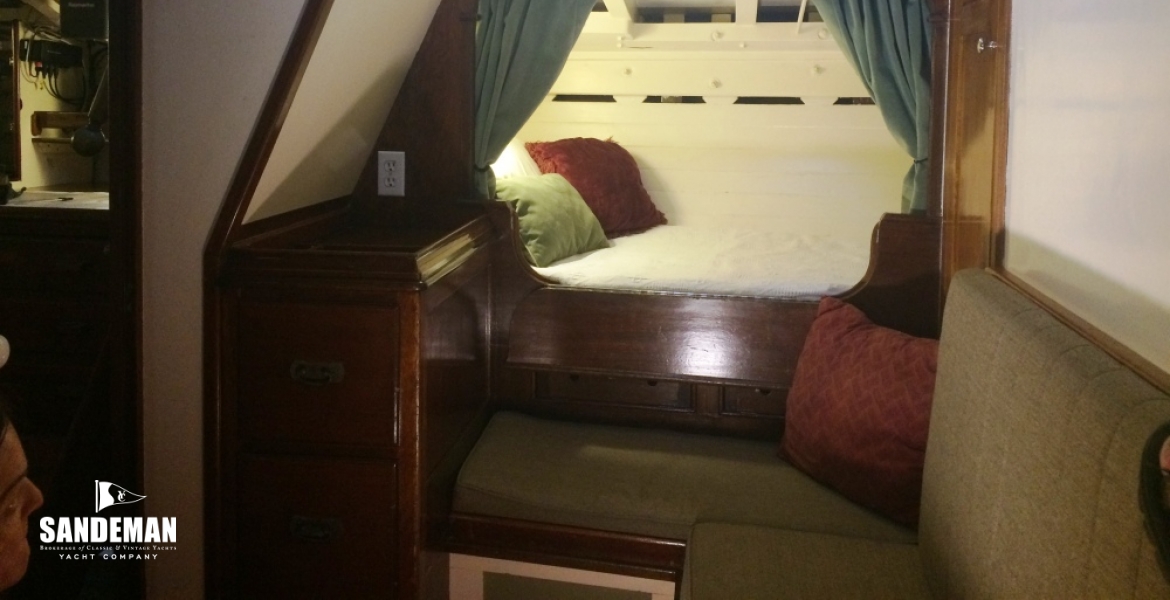 43 Aft Cabin Stbd