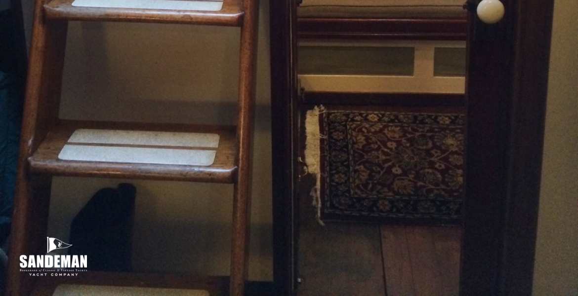 73 COMPANIONWAY LADDER