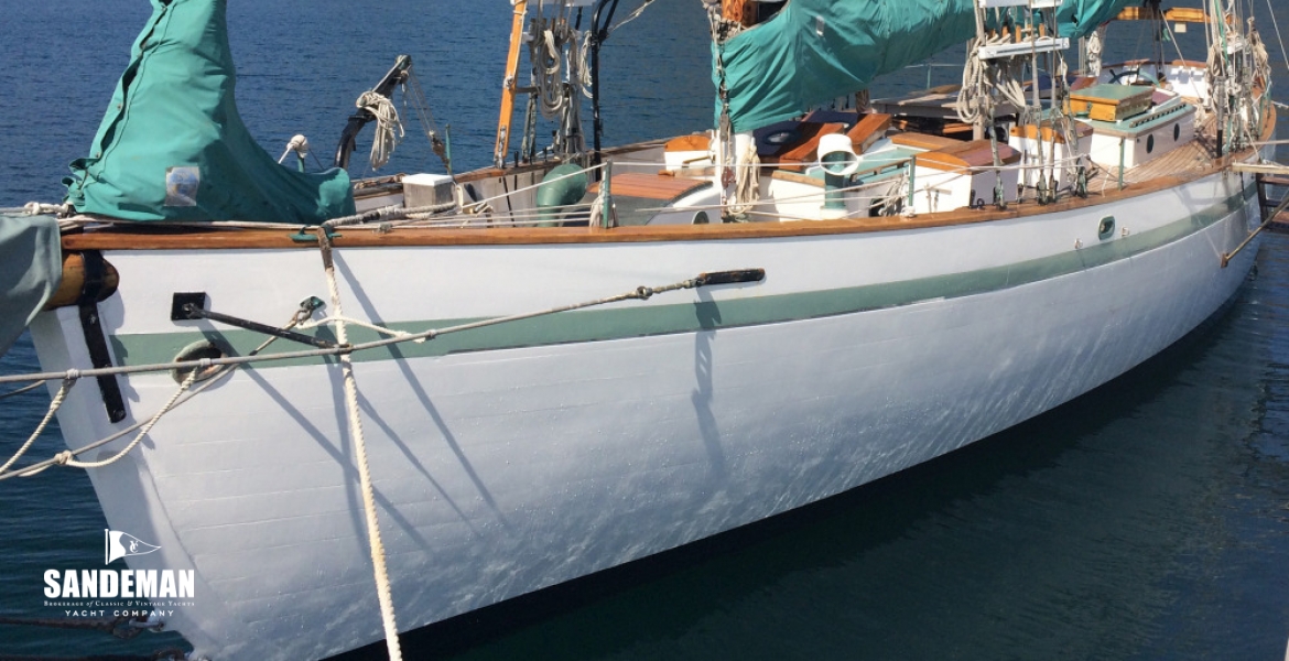 16 Port bow alongside