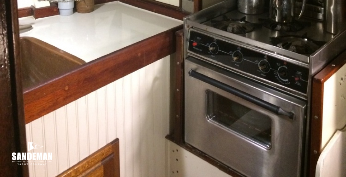 61 INTO GALLEY TO PORT